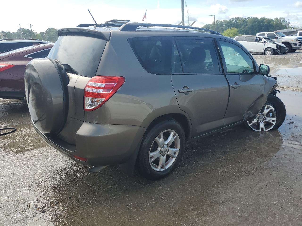 Lot #3021111188 2011 TOYOTA RAV4