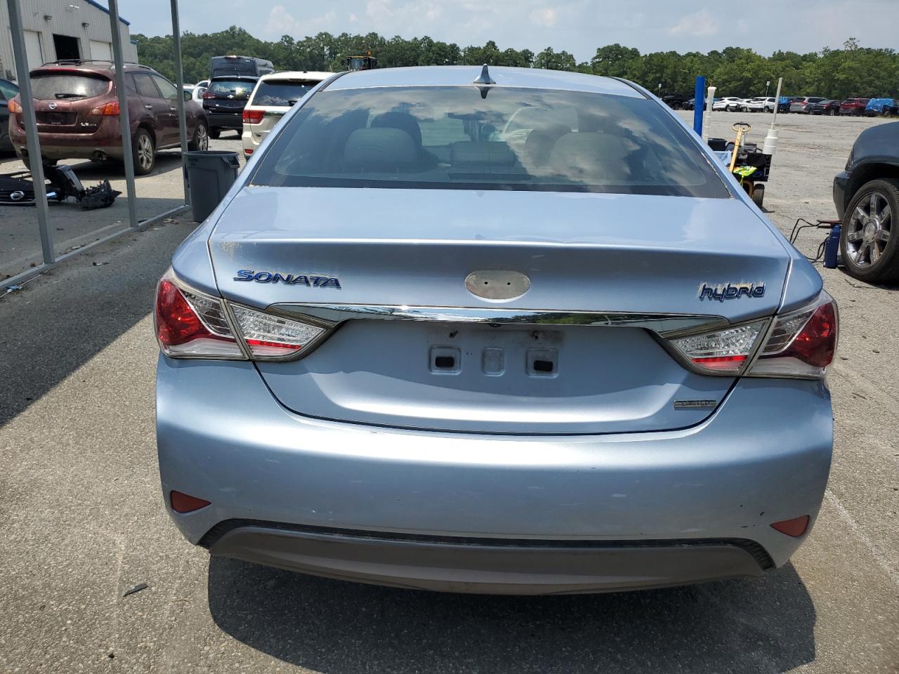 2013 Hyundai Sonata Hybrid vin: KMHEC4A42DA084209