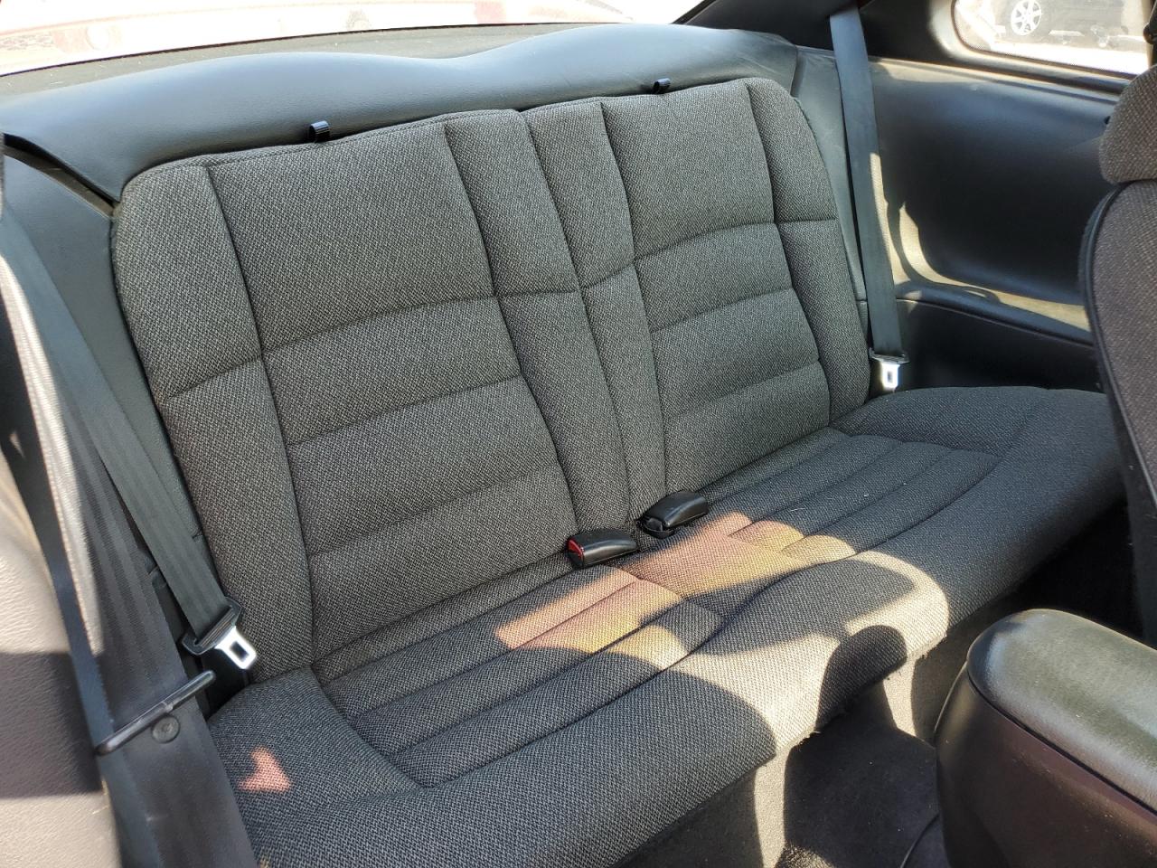 1FAFP4044WF101392 1998 Ford Mustang