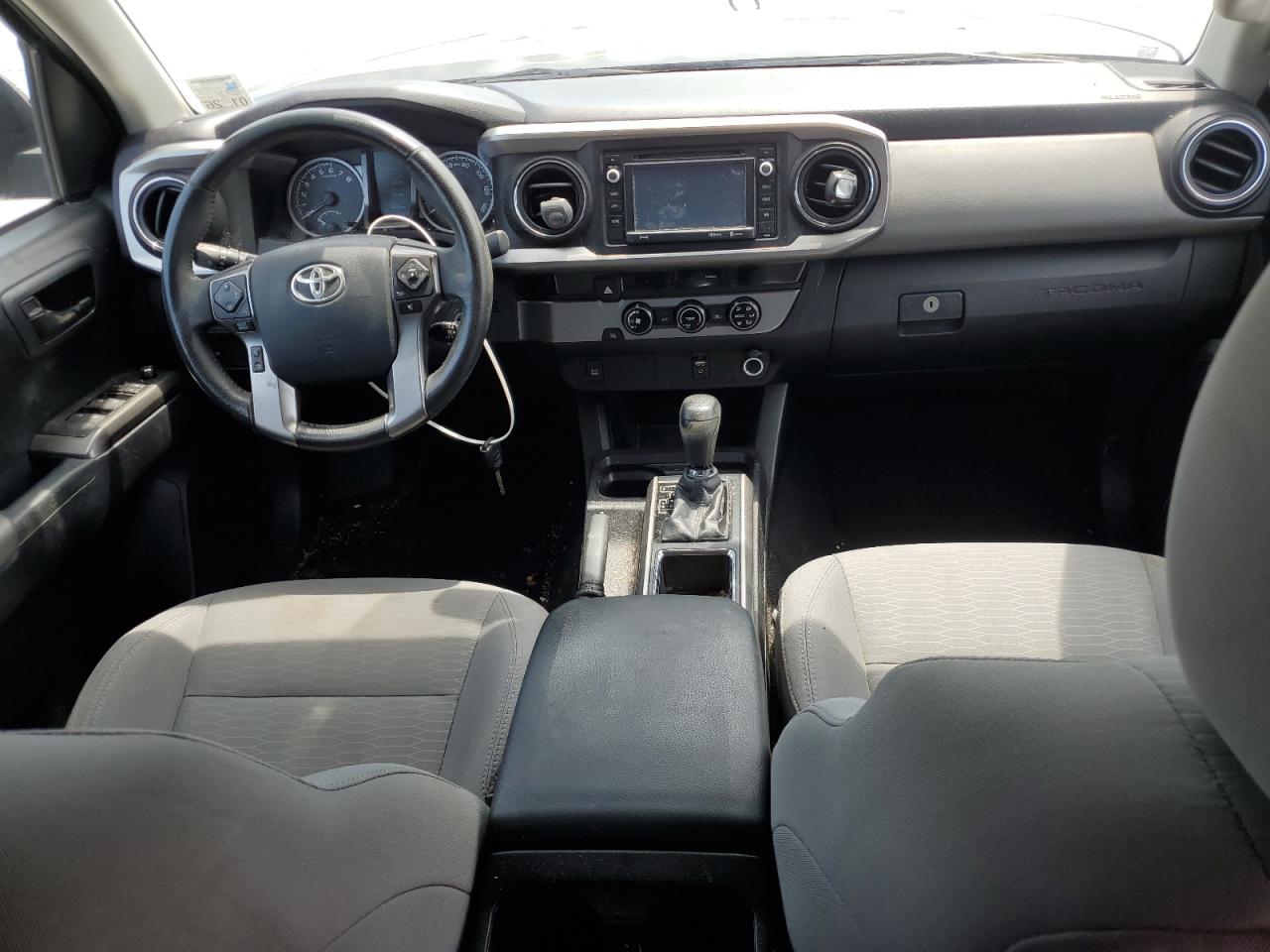 3TMAZ5CN9HM044389 2017 Toyota Tacoma Double Cab