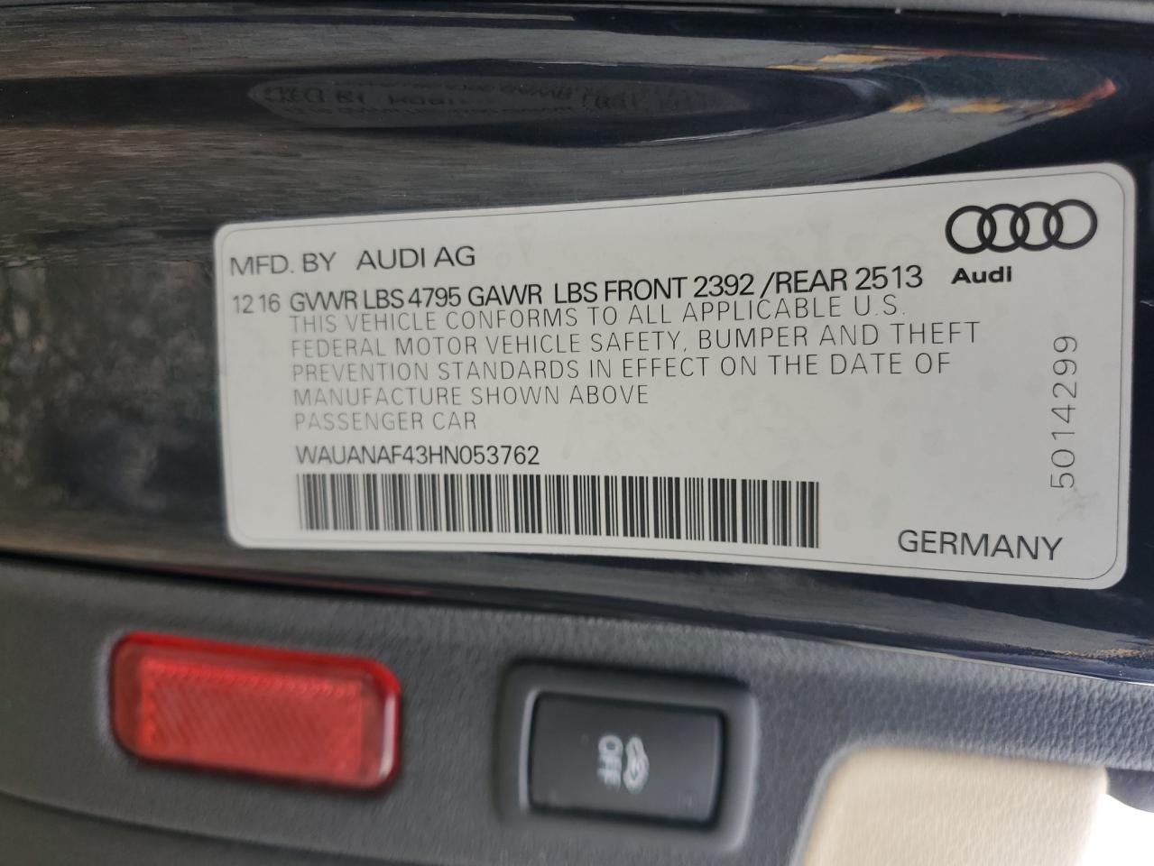 WAUANAF43HN053762 2017 Audi A4 Premium