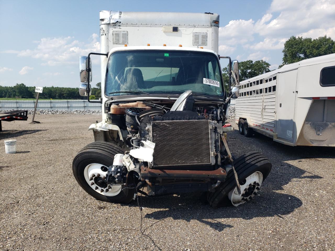 Lot #2736602805 2017 FREIGHTLINER M2 106 MED