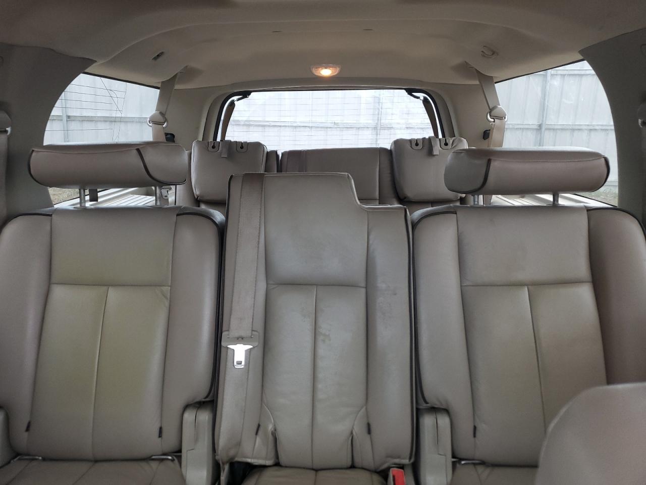 1FMJK1J51BEF15587 2011 Ford Expedition El Xlt