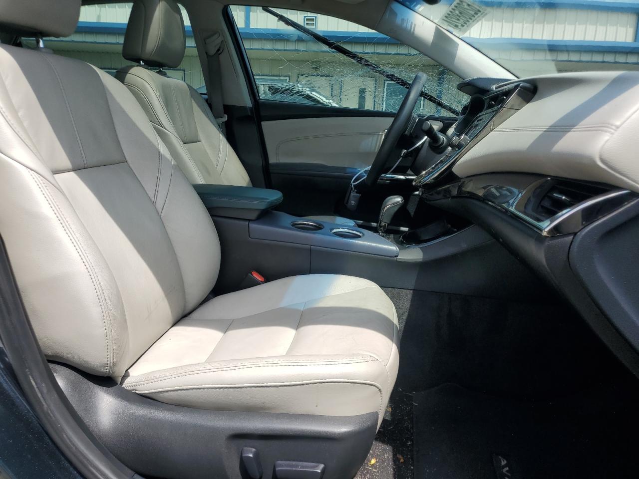 4T1BK1EB5FU176915 2015 Toyota Avalon Xle