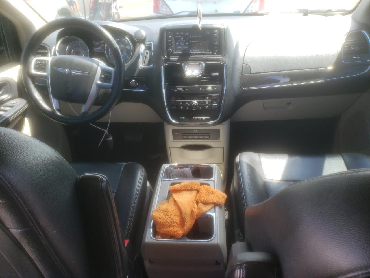 2C4RC1CG5ER200124 2014 Chrysler Town & Country Touring L