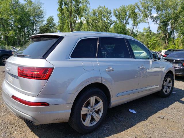 VIN WA1LHAF74KD026655 2019 Audi Q7, Premium Plus no.3