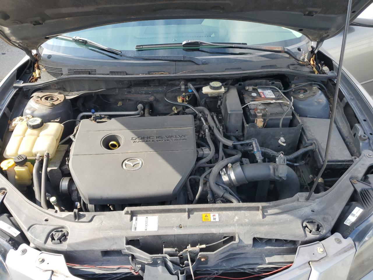 JM1BK323761470153 2006 Mazda 3 S