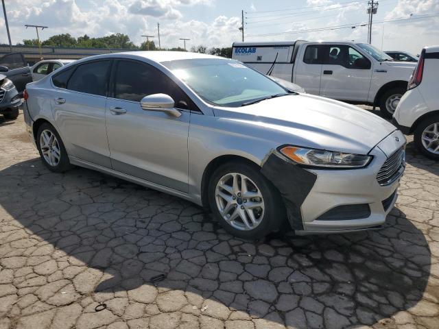 VIN 1FA6P0HD0F5124588 2015 Ford Fusion, SE no.4