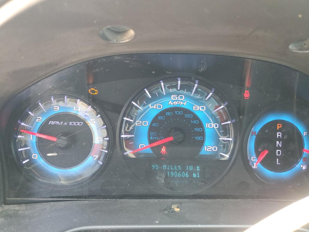 3FAHP0HA8AR389120 2010 Ford Fusion Se