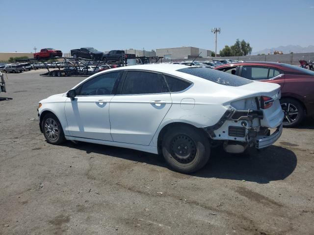 VIN 3FA6P0G79KR284813 2019 Ford Fusion, S no.2