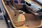 BMW 750 photo