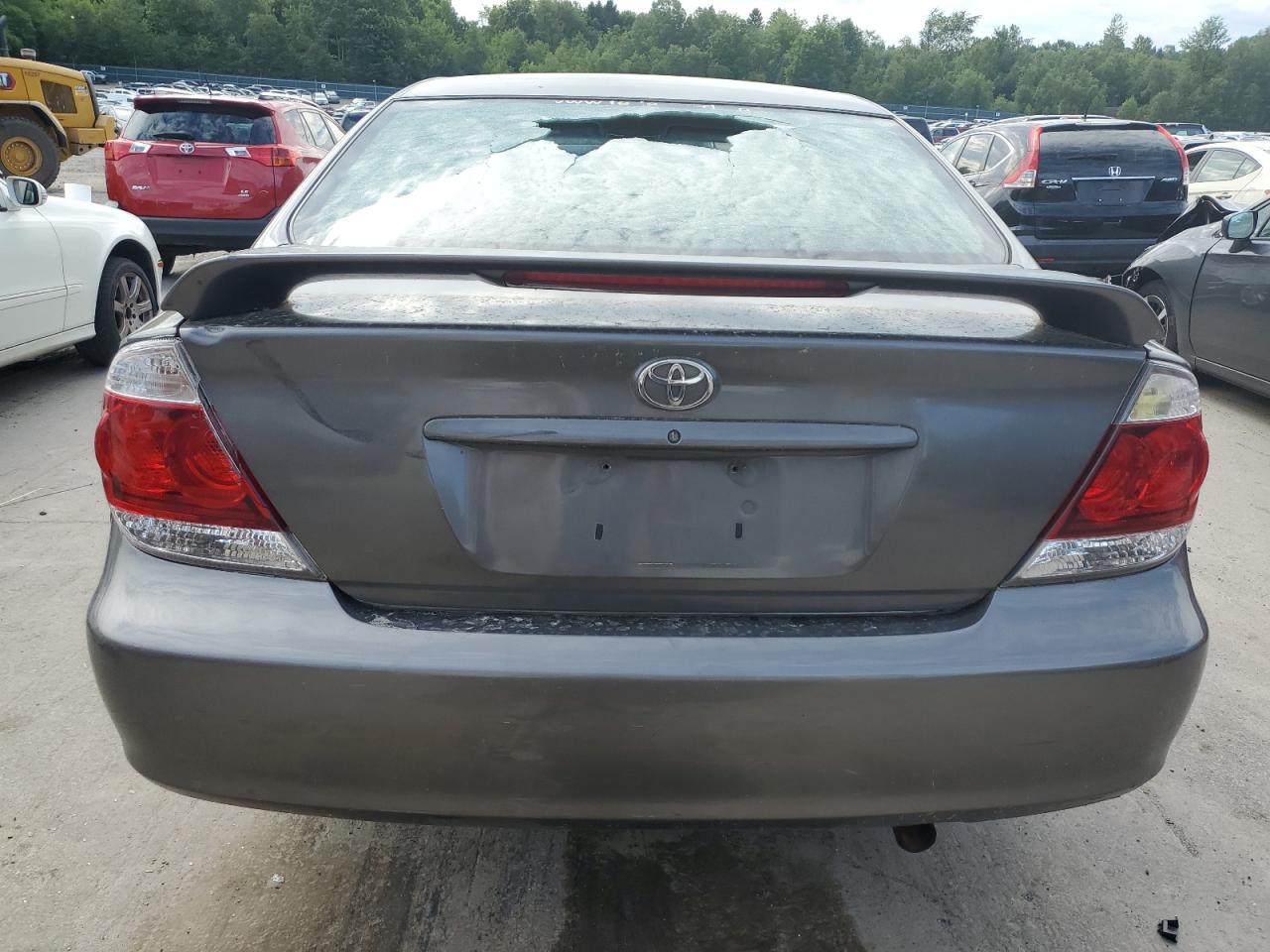 4T1BE32K35U552758 2005 Toyota Camry Le