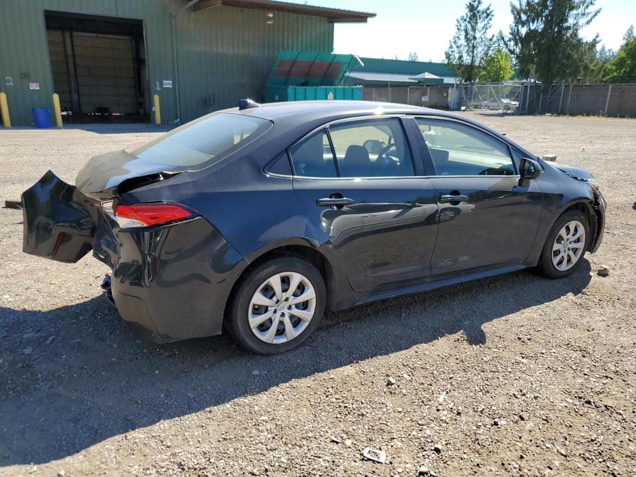 2022 Toyota Corolla Le vin: JTDEPMAE3NJ226621