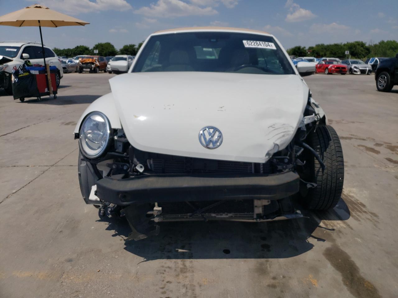 2018 Volkswagen Beetle S vin: 3VW5DAAT8JM502890