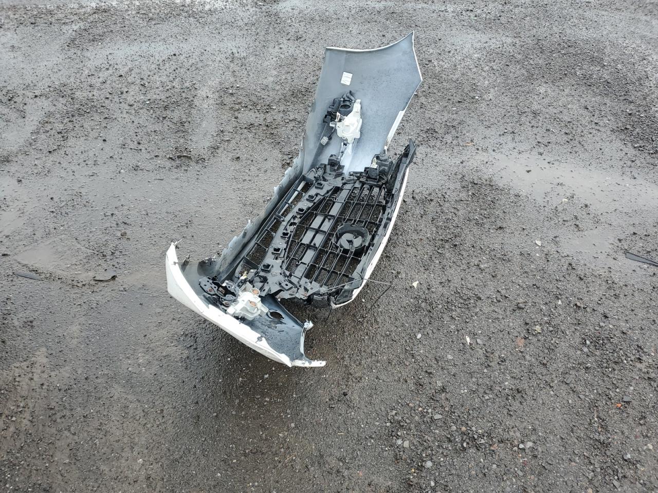 JM1BN1L70J1184022 2018 Mazda 3 Touring