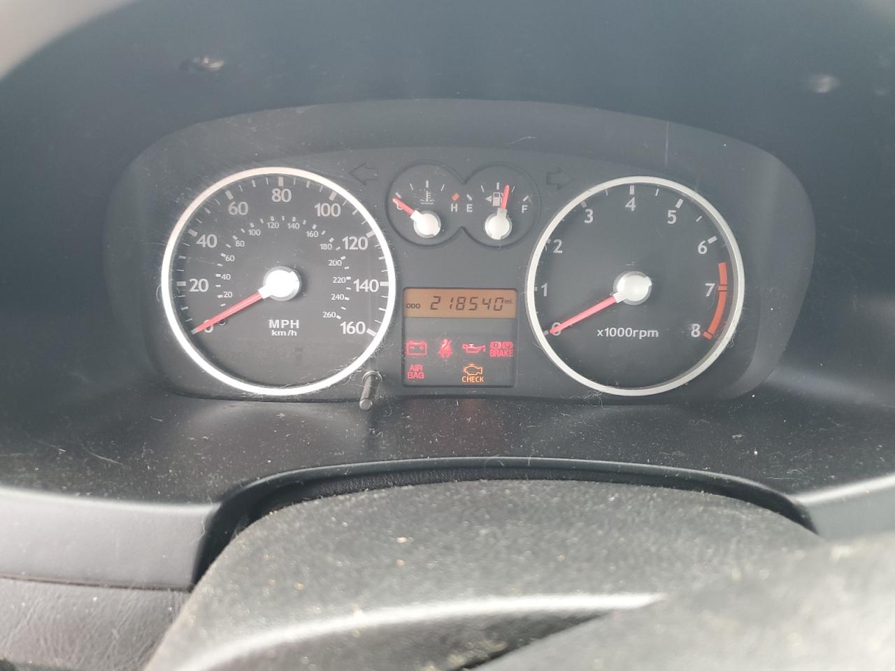 KMHHM65D04U135088 2004 Hyundai Tiburon