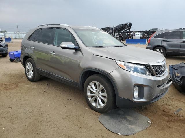 VIN 5XYKU4A7XFG634046 2015 KIA Sorento, EX no.4