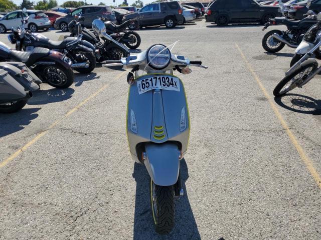 2021 VESPA ELETTRICA ZAPMA9EB6M5000010
