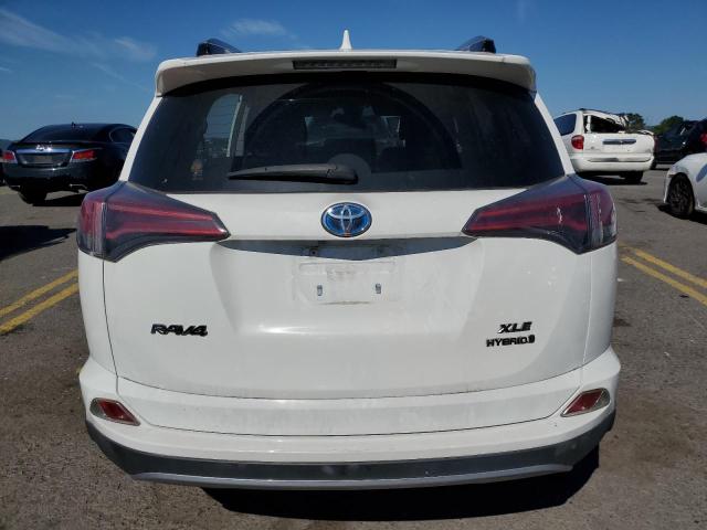 2017 Toyota Rav4 Hv Le VIN: JTMRJREV4HD105982 Lot: 61067314