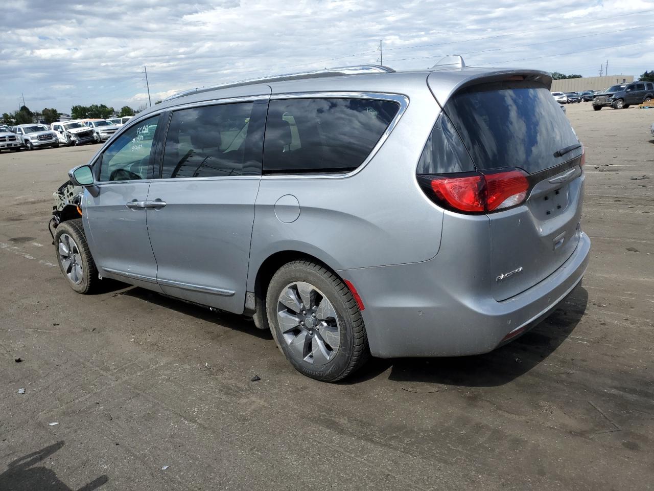 Lot #2716063390 2018 CHRYSLER PACIFICA H