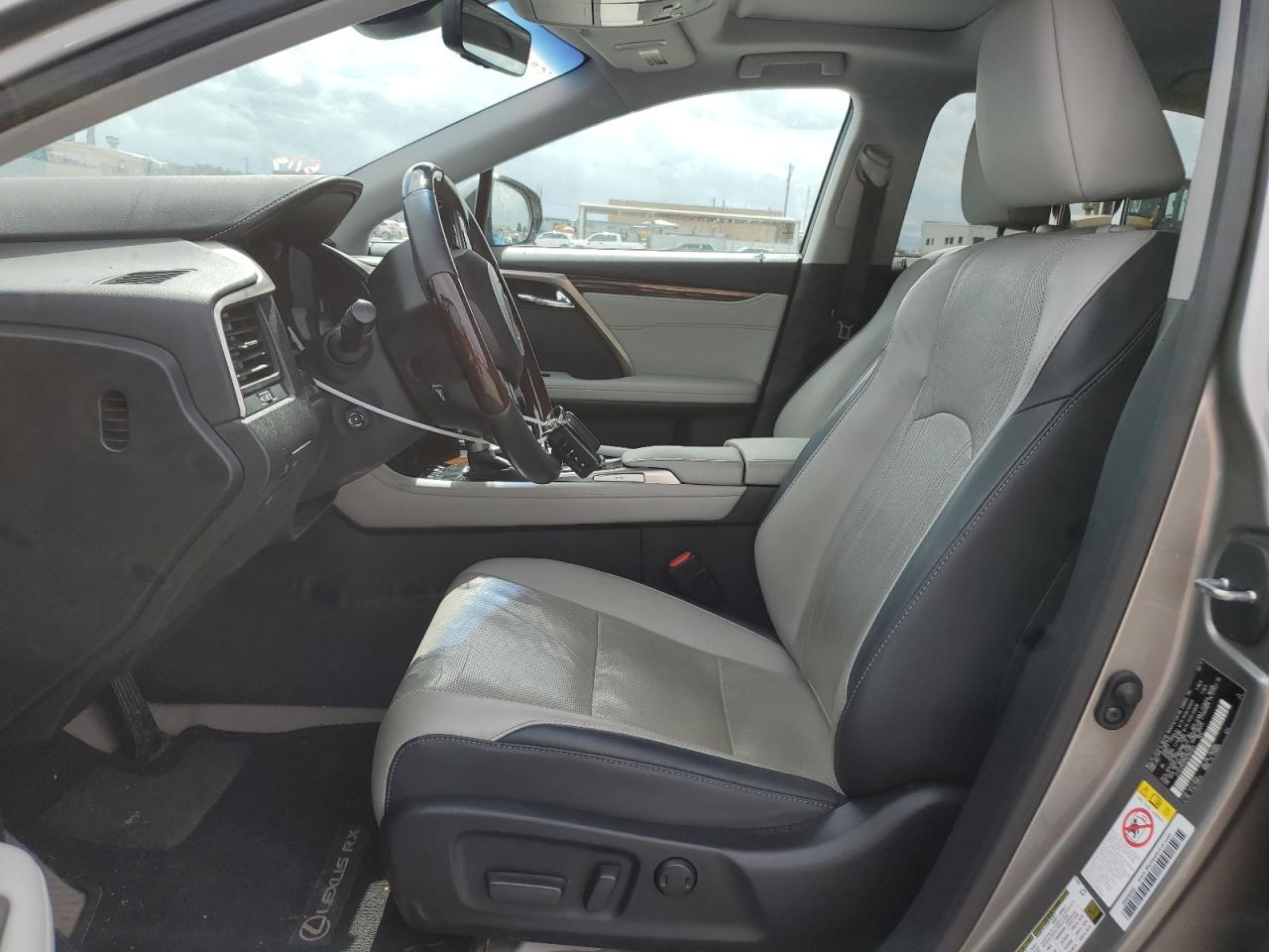 2T2ZZMCAXHC082924 2017 Lexus Rx 350 Base