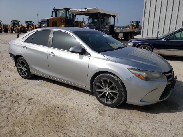 VIN 4T1BF1FKXFU886315 2015 Toyota Camry, LE no.4