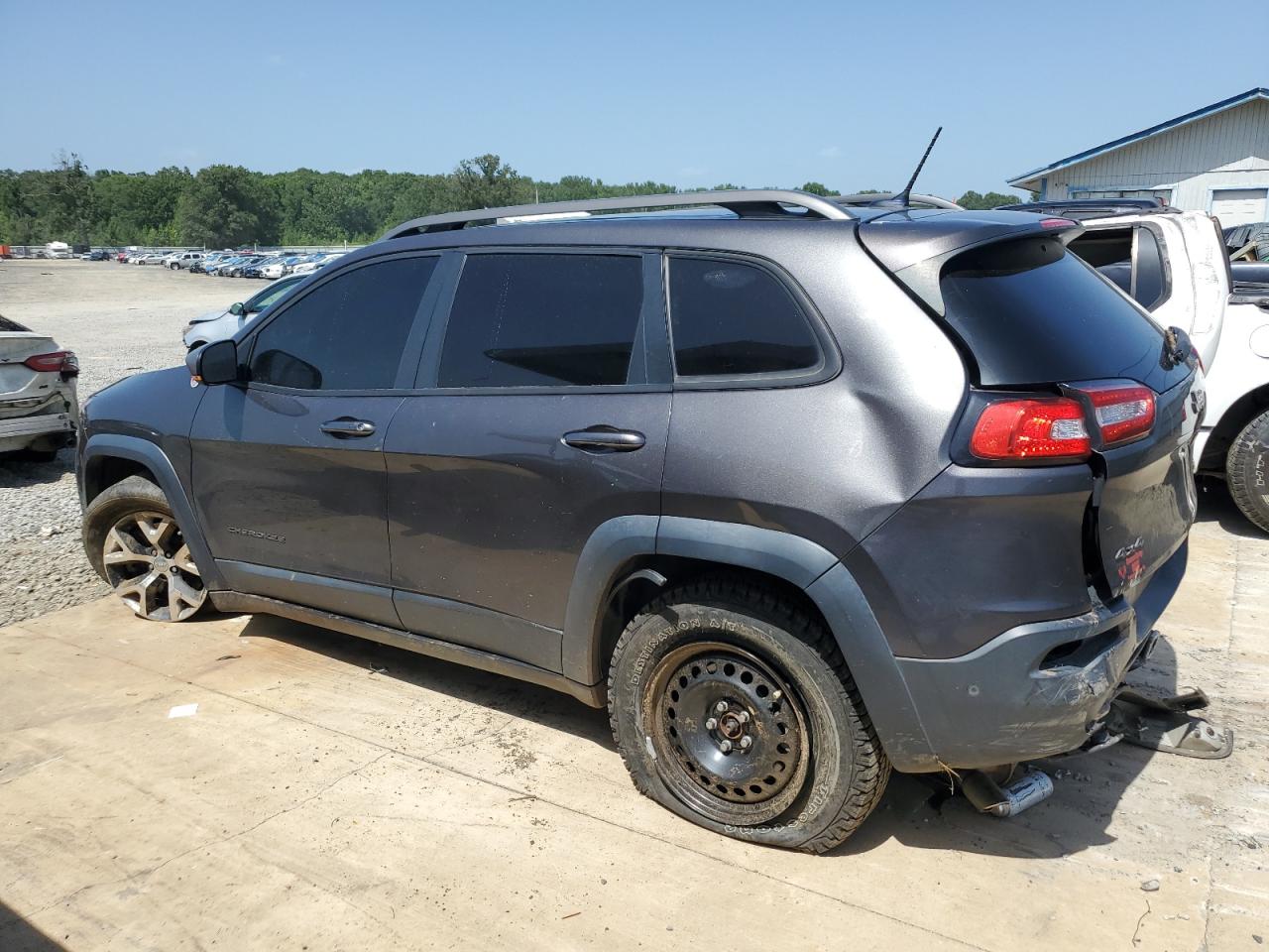 2014 Jeep CHEROKEE, TRAILHAWK