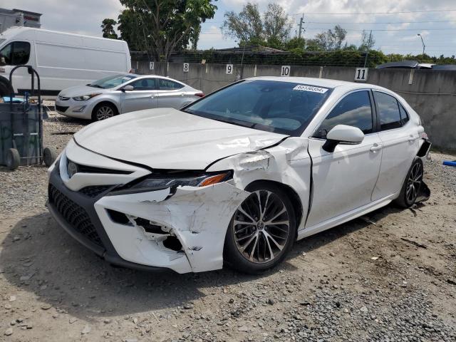 VIN JTNB11HK1J3016740 2018 Toyota Camry, L no.1