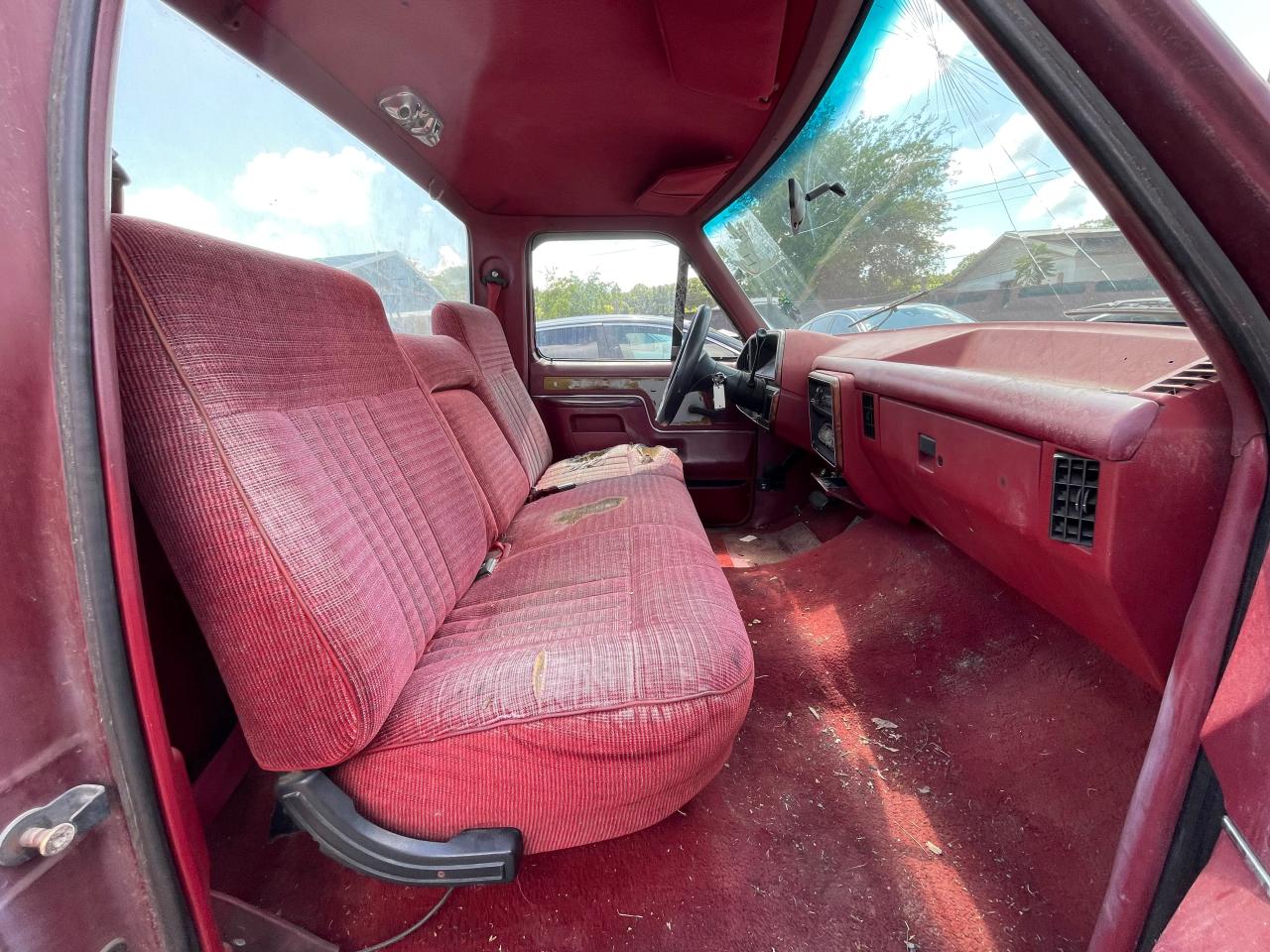 1ftdf15n7kka22580 1FTDF15N7KKA22580 1989 Ford F150