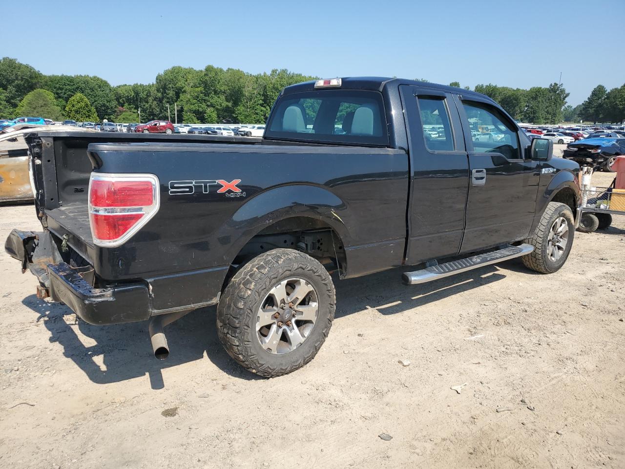 2012 Ford F150 Super Cab vin: 1FTFX1EF9CFA17051