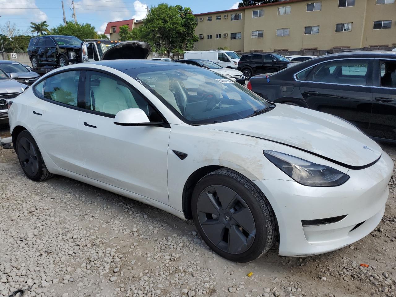 Lot #2972318615 2023 TESLA MODEL 3