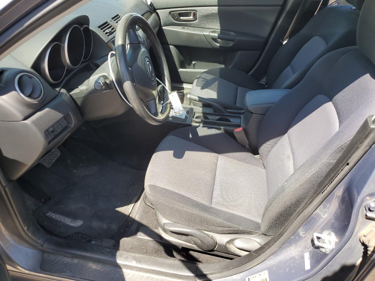 JM1BK12F471686705 2007 Mazda 3 I