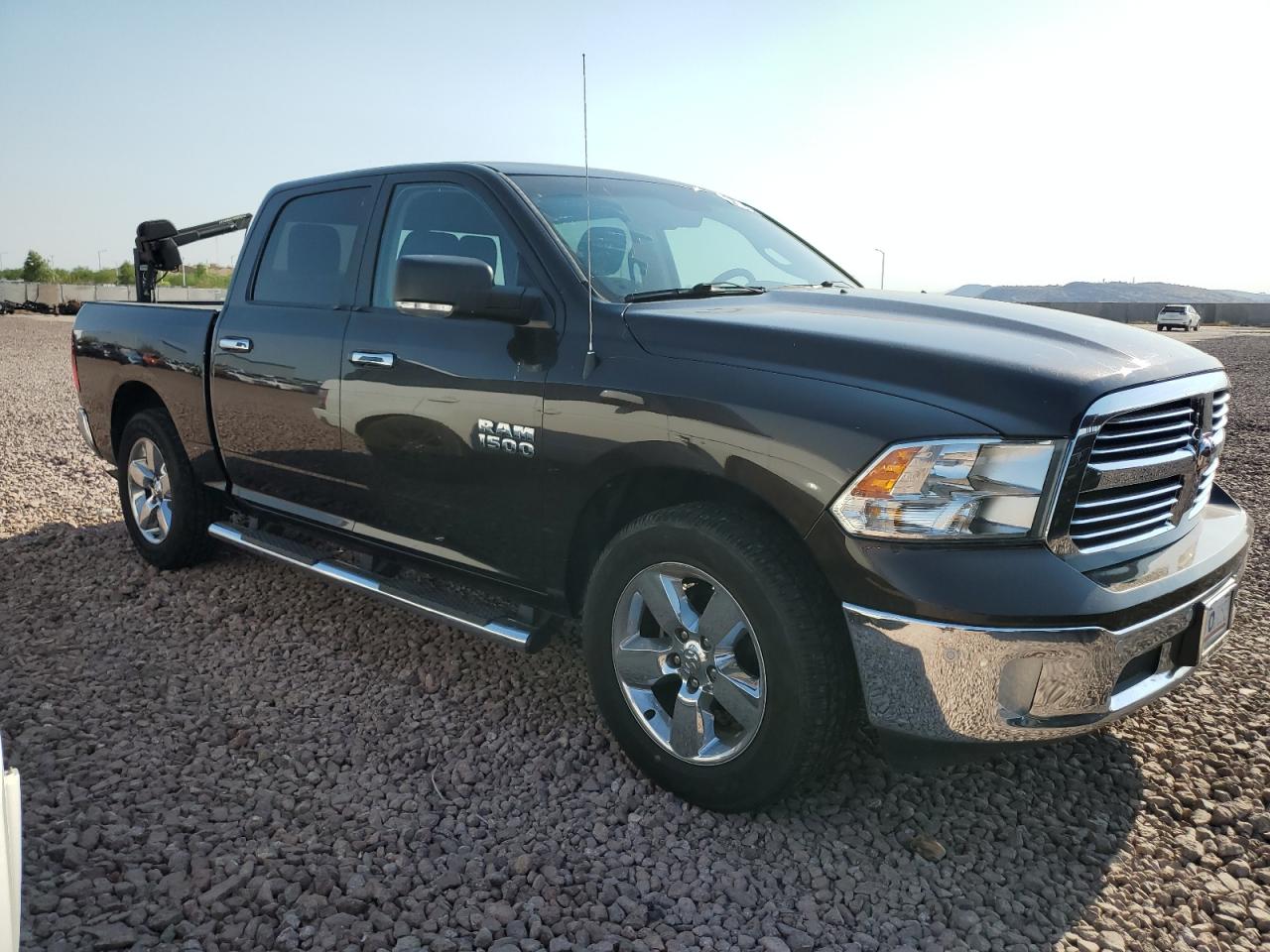 1C6RR6LG5GS368401 2016 Ram 1500 Slt