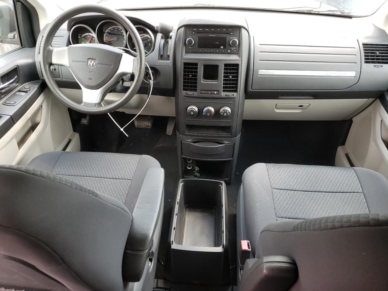 2D4RN4DE4AR355088 2010 Dodge Grand Caravan Se