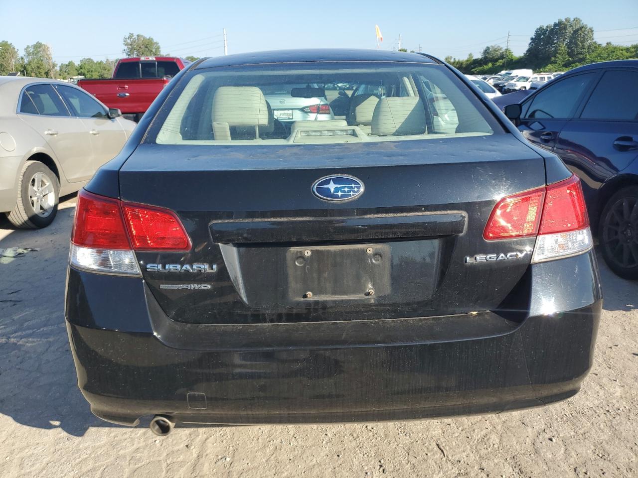 4S3BMCE67A3236138 2010 Subaru Legacy 2.5I Premium