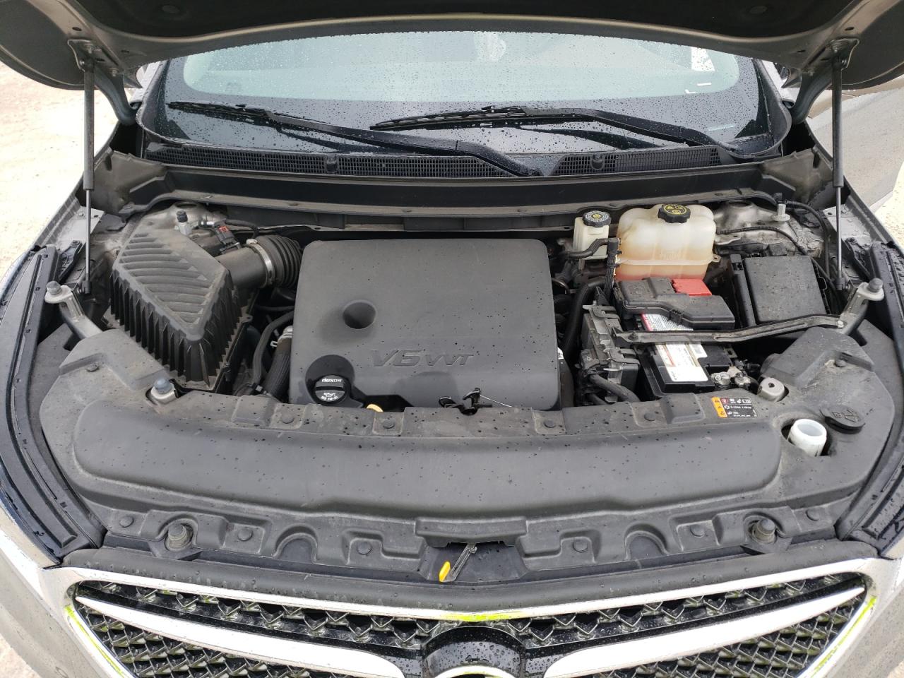 5GAEVCKW8JJ181274 2018 Buick Enclave Avenir