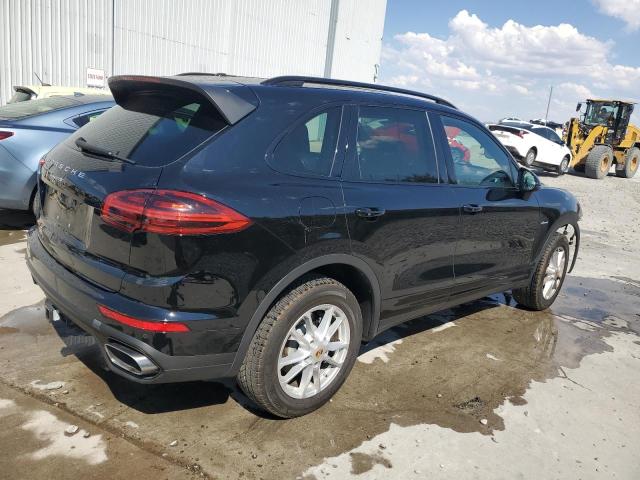 WP1AF2A27FLA31377 Porsche Cayenne 2015