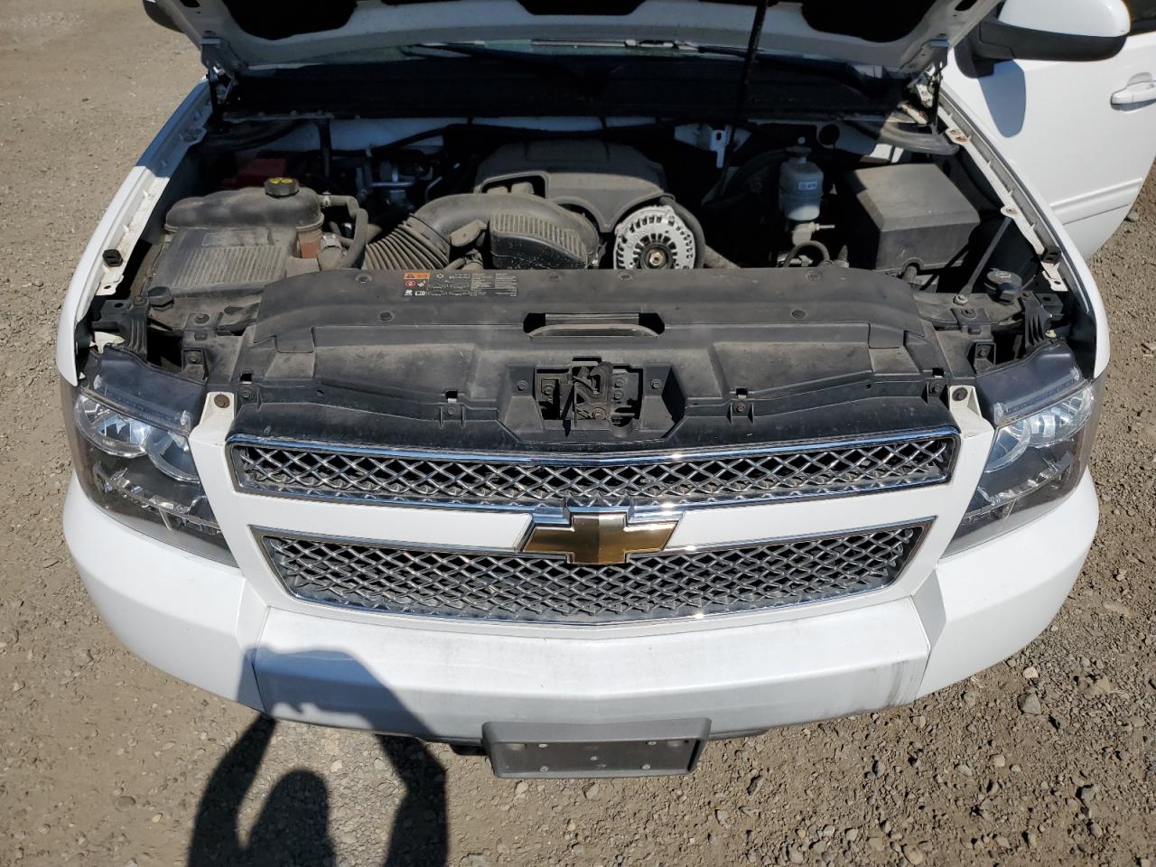 1GNSKBE05BR400682 2011 Chevrolet Tahoe K1500 Lt