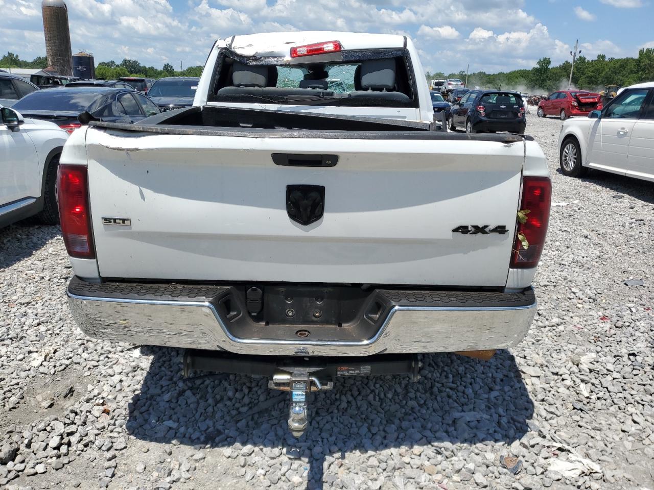 1C6RR7GT0ES141028 2014 Ram 1500 Slt