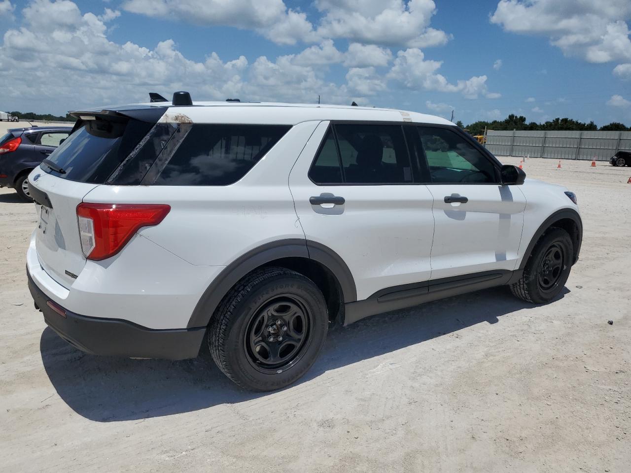 1FM5K8AW2LGB07575 2020 Ford Explorer Police Interceptor