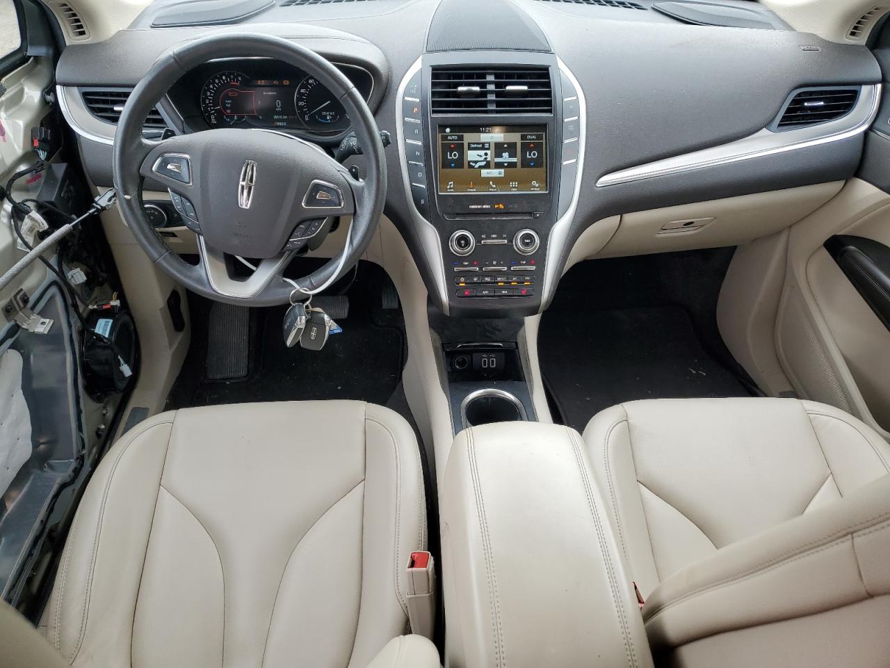 5LMCJ1C96HUL19457 2017 Lincoln Mkc Premiere