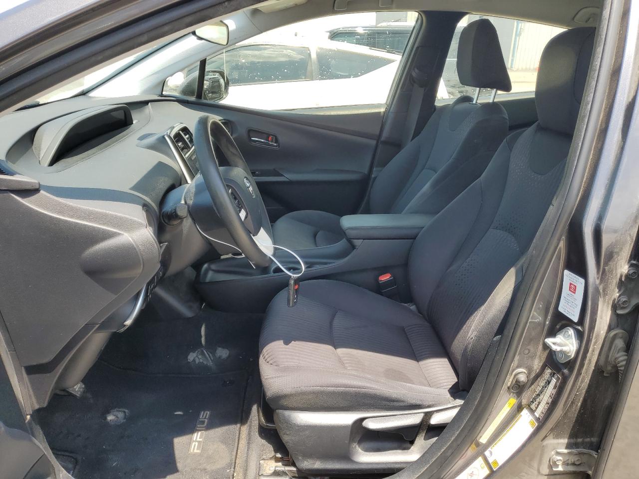 JTDKBRFUXH3538166 2017 Toyota Prius