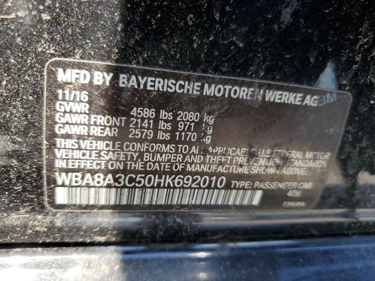 WBA8A3C50HK692010 2017 BMW 320 Xi