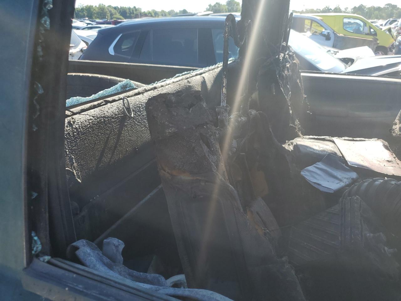 3B7KF2662WM292884 1998 Dodge Ram 2500