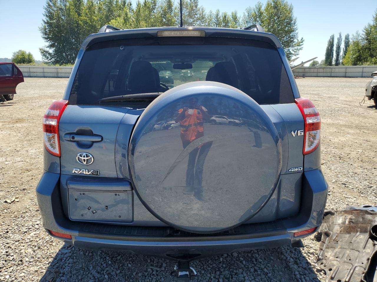 2T3DK4DV9CW084246 2012 Toyota Rav4 Limited