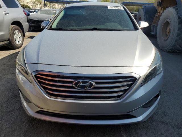 VIN 5NPE24AFXHH470559 2017 Hyundai Sonata, SE no.5