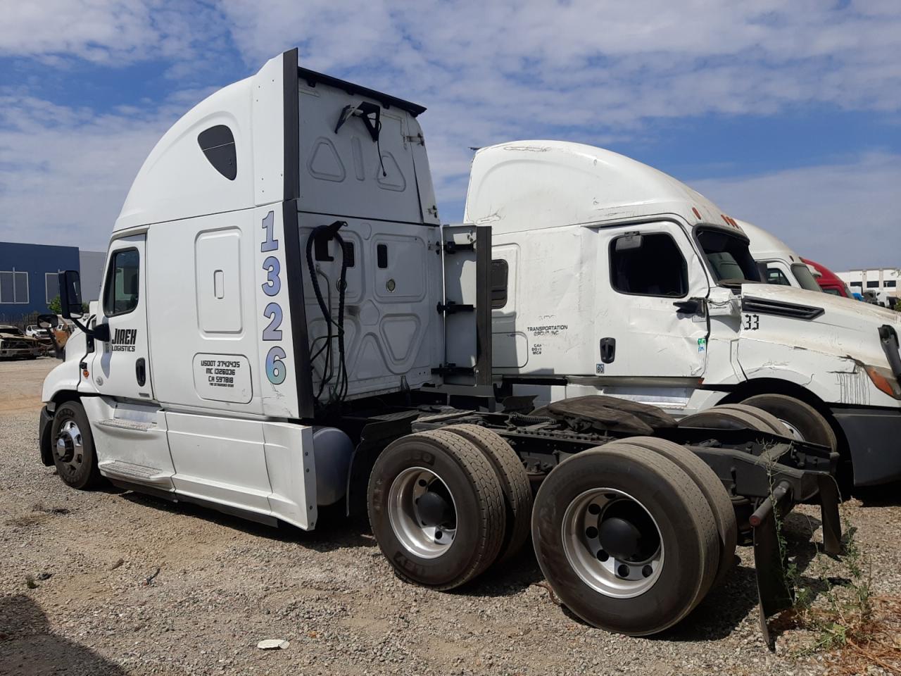 Lot #2804471334 2016 FREIGHTLINER CASCADIA 1