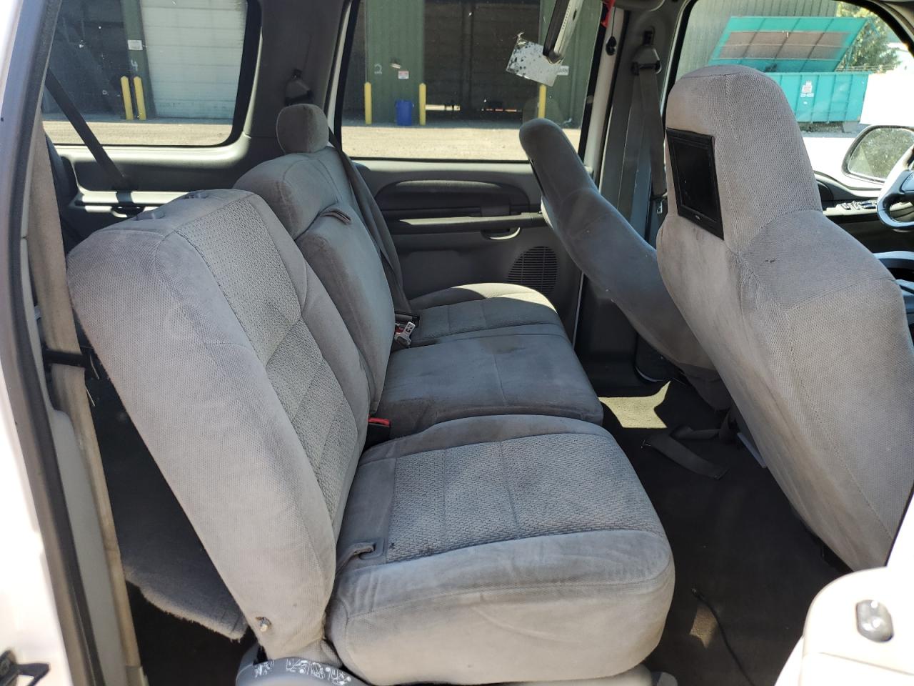 1FMNU40L82EA39173 2002 Ford Excursion Xlt