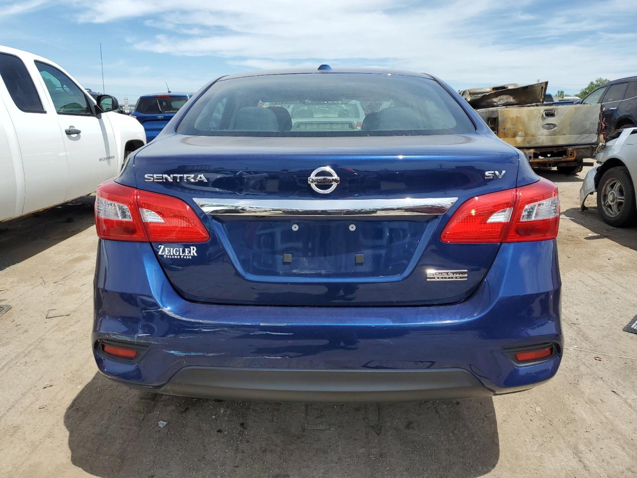 3N1AB7AP5KY375557 2019 Nissan Sentra S