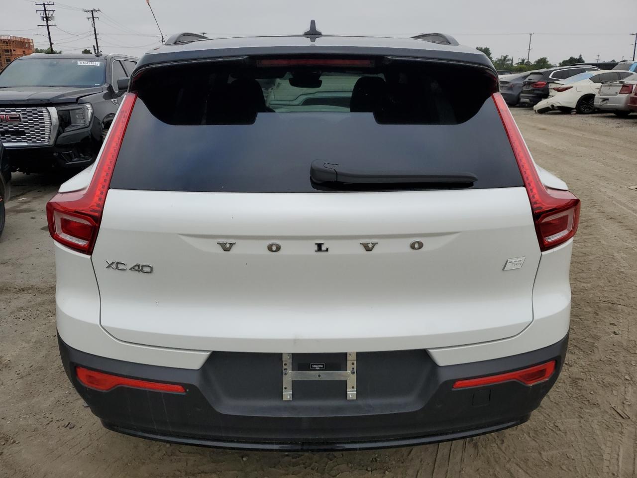 2023 Volvo Xc40 Recharge Plus vin: YV4ED3UL2P2107384